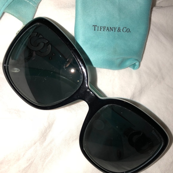 Tiffany & Co. Sunglasses - Picture 4 of 4